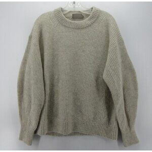 Everlane Alpaca Cocoon Crewneck Sweater in Light Beige/Grey